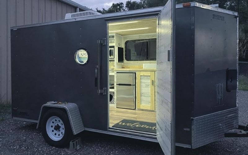 Camp in Style: The Benefits of Cargo Trailers With Living Quarters